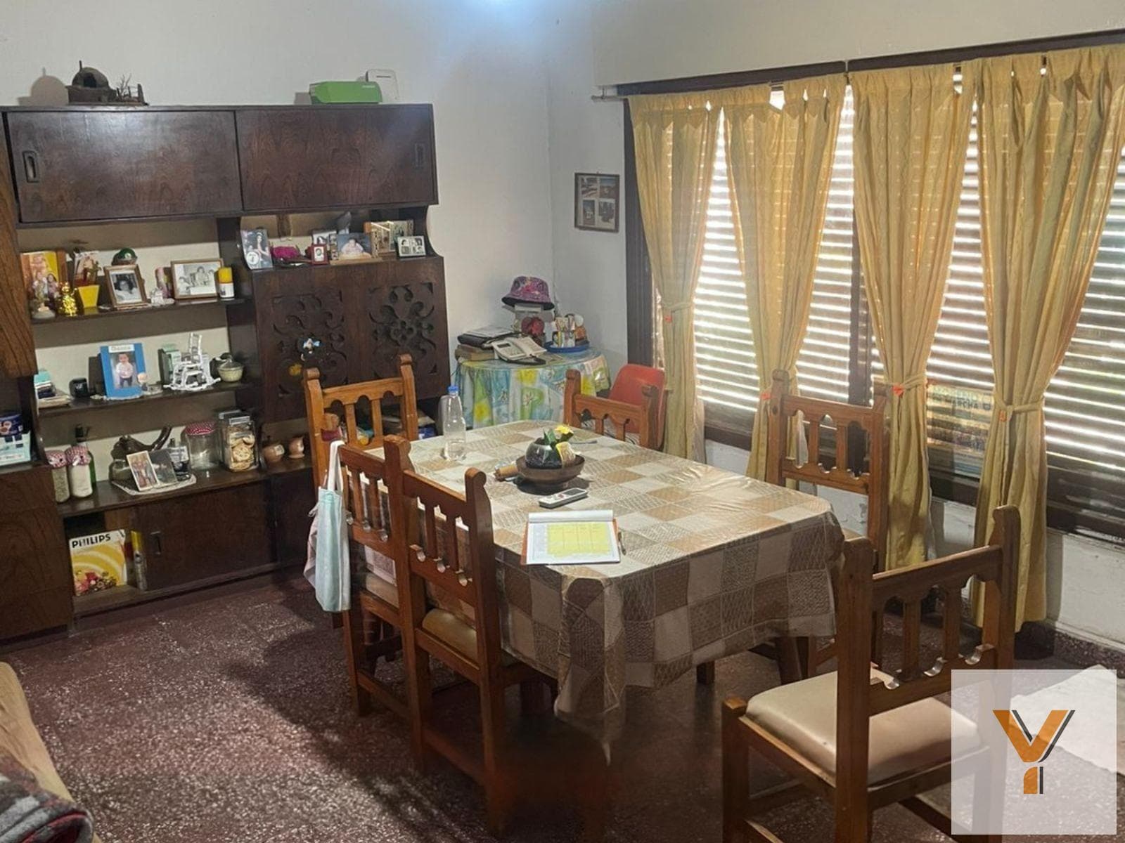 House for Sale - 2 Bedrooms, 1 Bathroom - 315 m² - Moreno