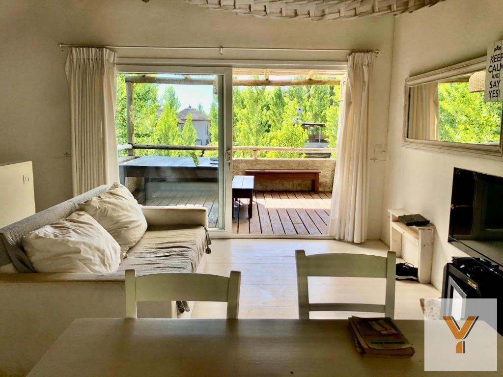 House for Sale - 3 Bedrooms, 2 Bathrooms - Uruguay