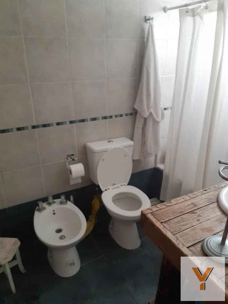 House for Sale - 2 Bedrooms, 1 Bathroom - Exaltación de la Cruz