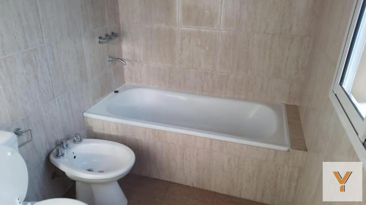 Duplex for Sale - 3 Bedrooms, 2 Bathrooms - Ezpeleta