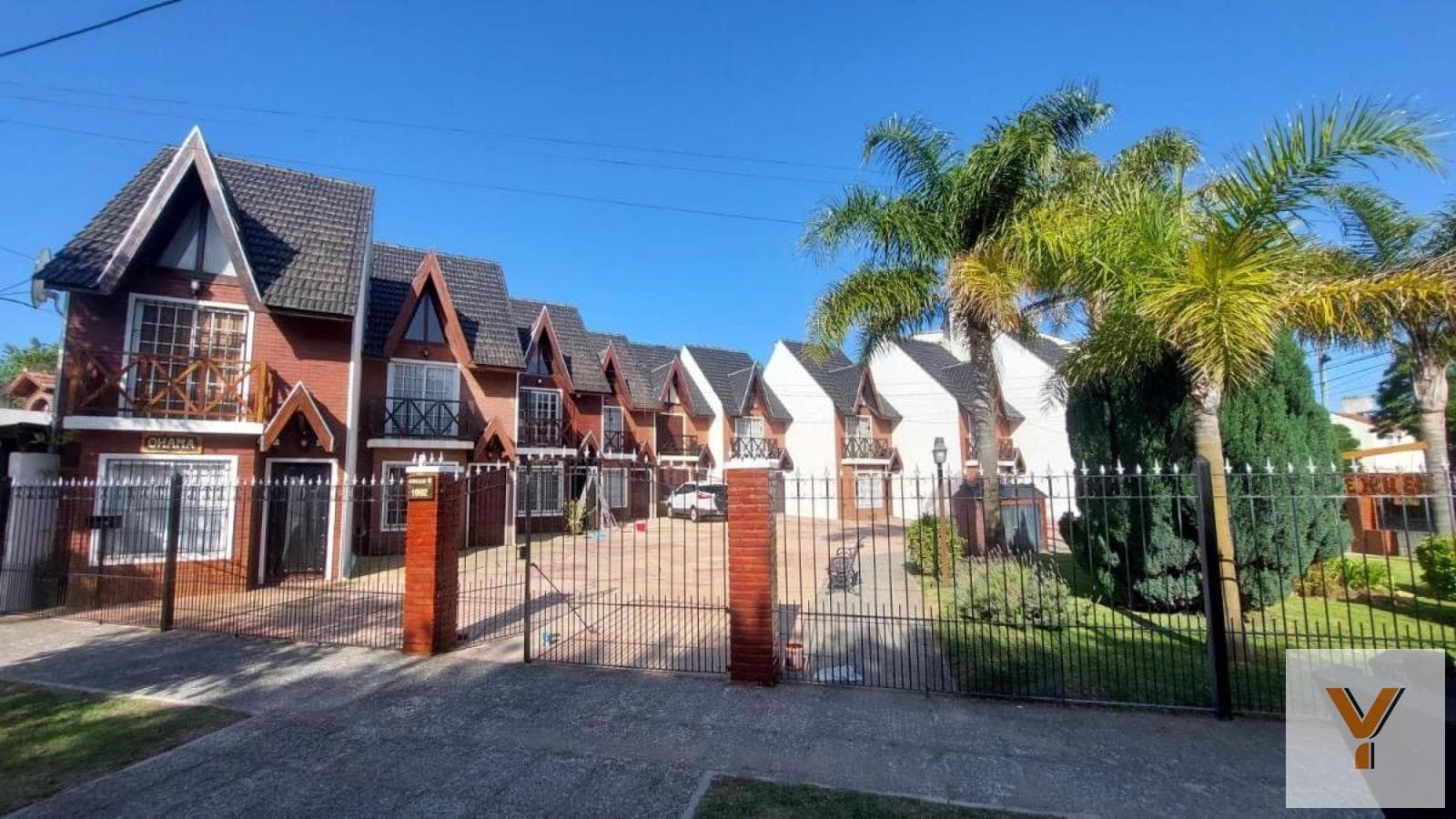 Duplex for Sale - 2 Bedrooms, 2 Bathrooms - Santa Teresita