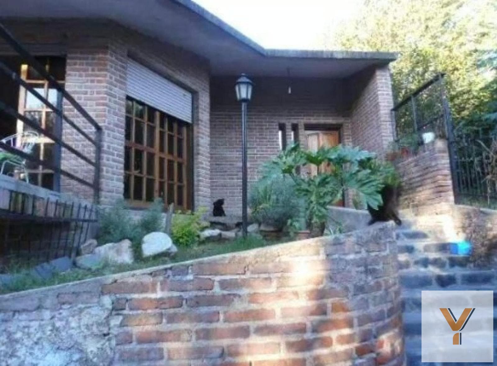 House for Sale - 4 Bedrooms, 2 Bathrooms - Río Ceballos