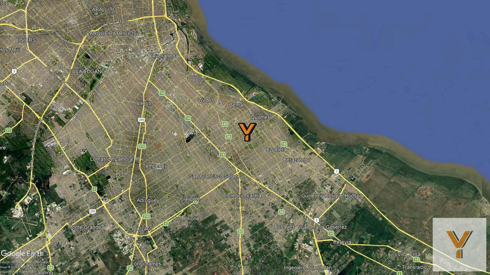 House for Sale - 3 Bedrooms, 2 Bathrooms - 360 m² - Quilmes