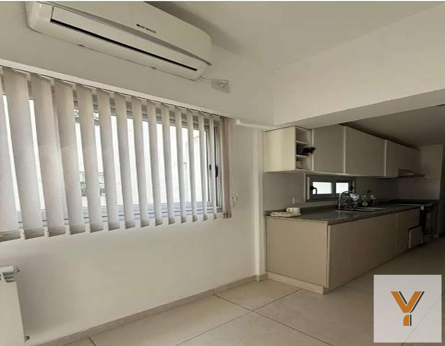 Apartment for Sale - 3 Bedrooms, 4 Bathrooms - Recoleta