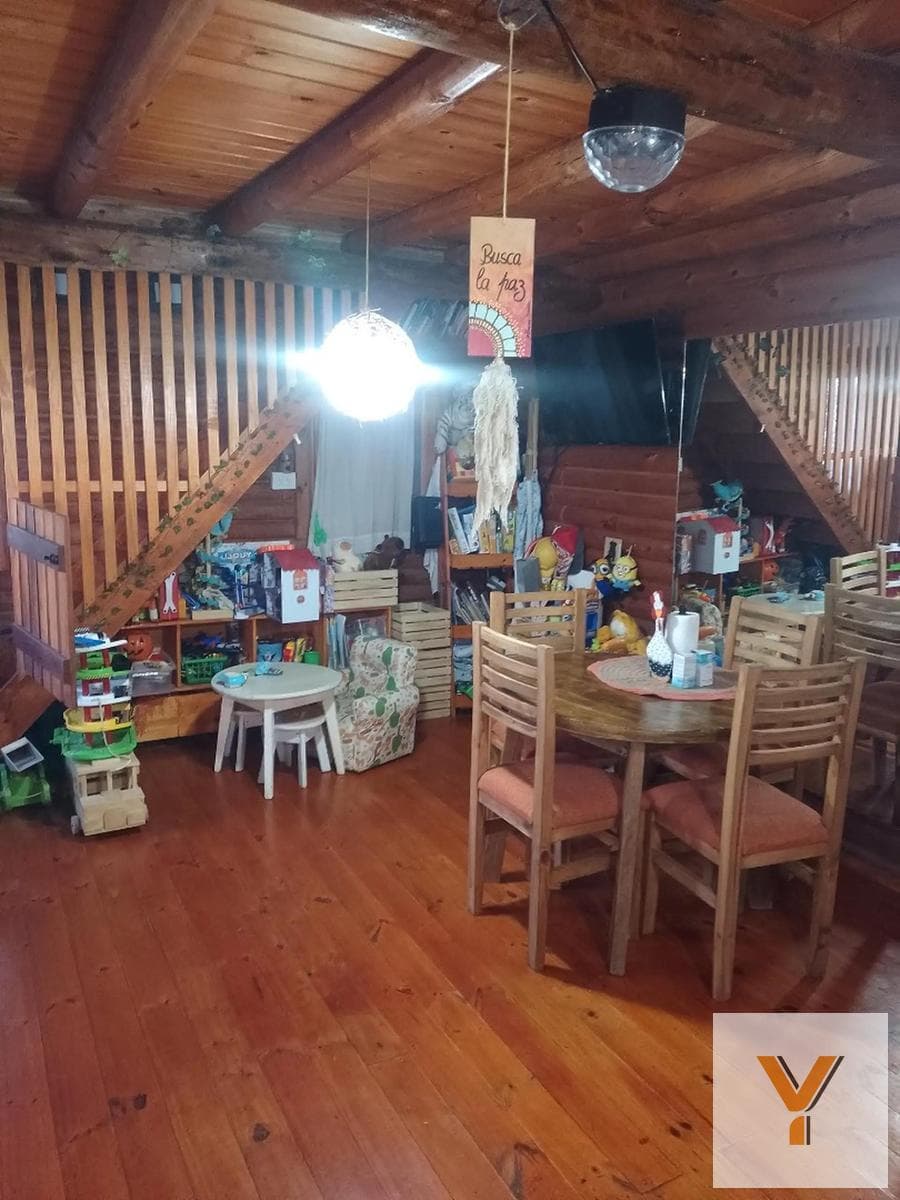 House for Sale - 5 Bedrooms, 3 Bathrooms - Pilar