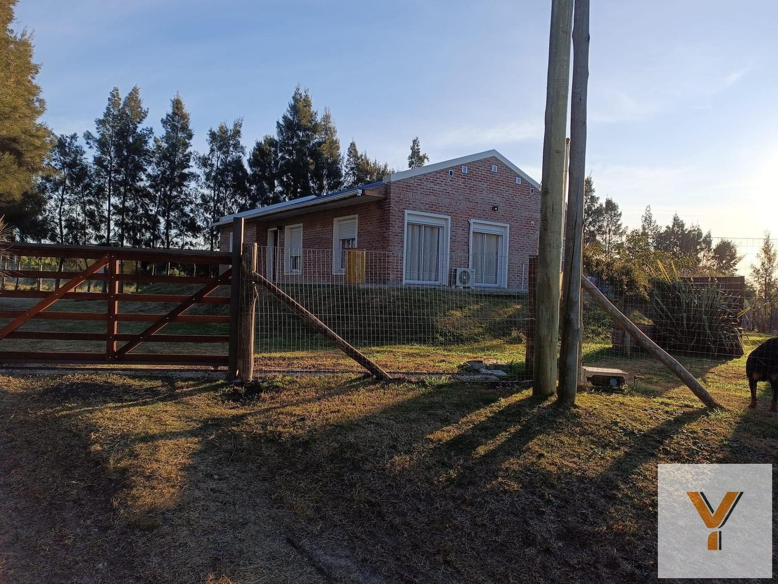 House for Sale: 2 Bedrooms, 1 Bathroom - Uruguay