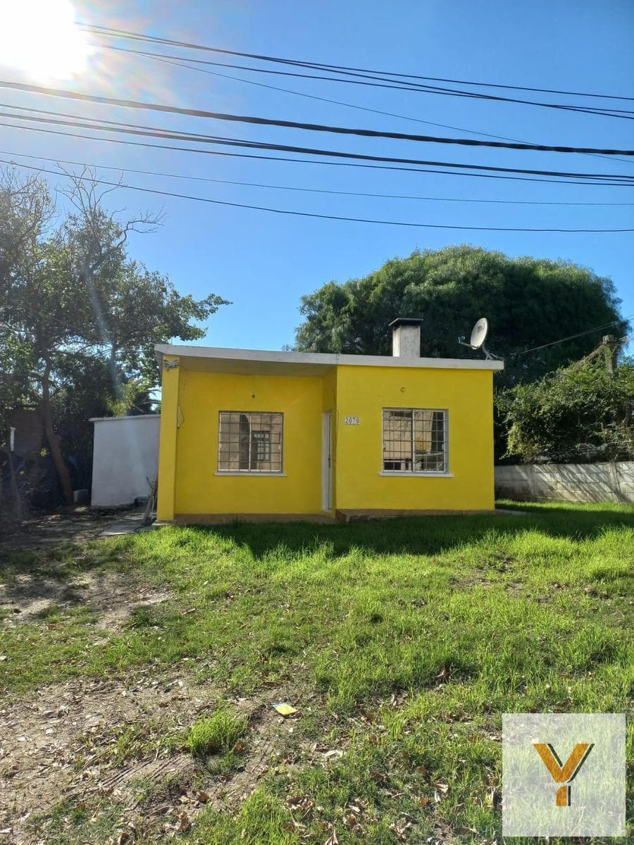 House for Sale - 2 Bedrooms, 1 Bathroom - Uruguay