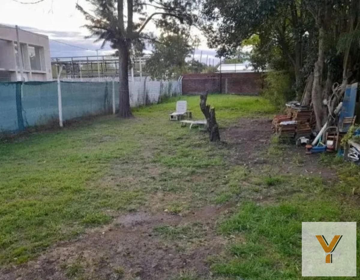 Land for Sale - 800 square meters - Gorina