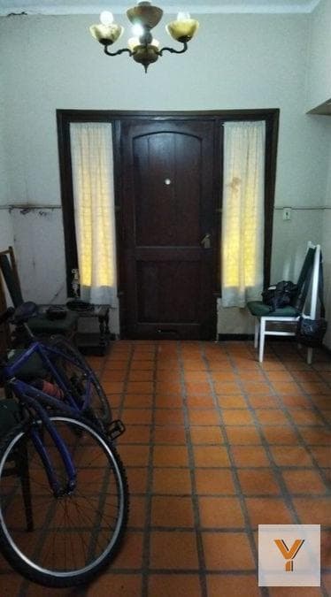 House for Sale - 3 Bedrooms, 2 Bathrooms - 556 m² - Tandil