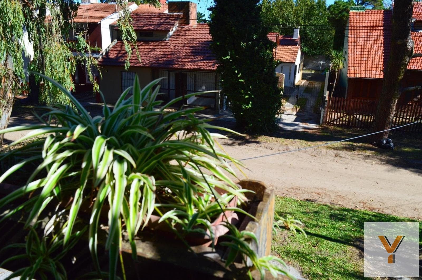 House for Sale - 3 Bedrooms, 2 Bathrooms - San Bernardo del Tuyú