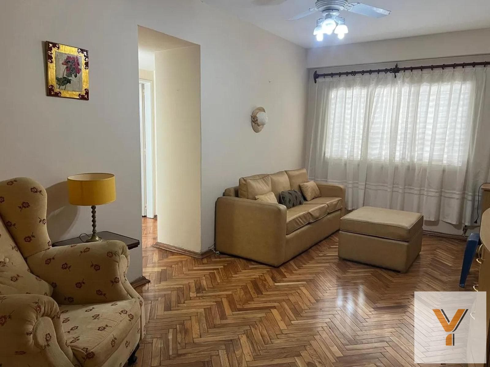 Apartment for Sale - 2 Bedrooms, 1 Bathroom - Flores