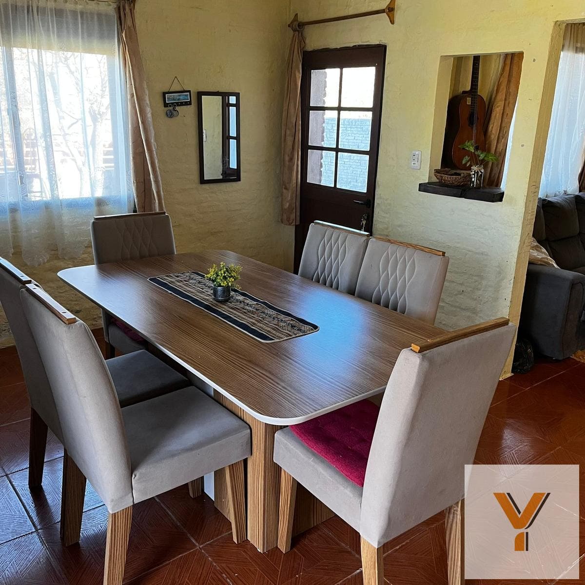 House for Sale - 2 Bedrooms, 1 Bathroom - 300 m² - Uruguay