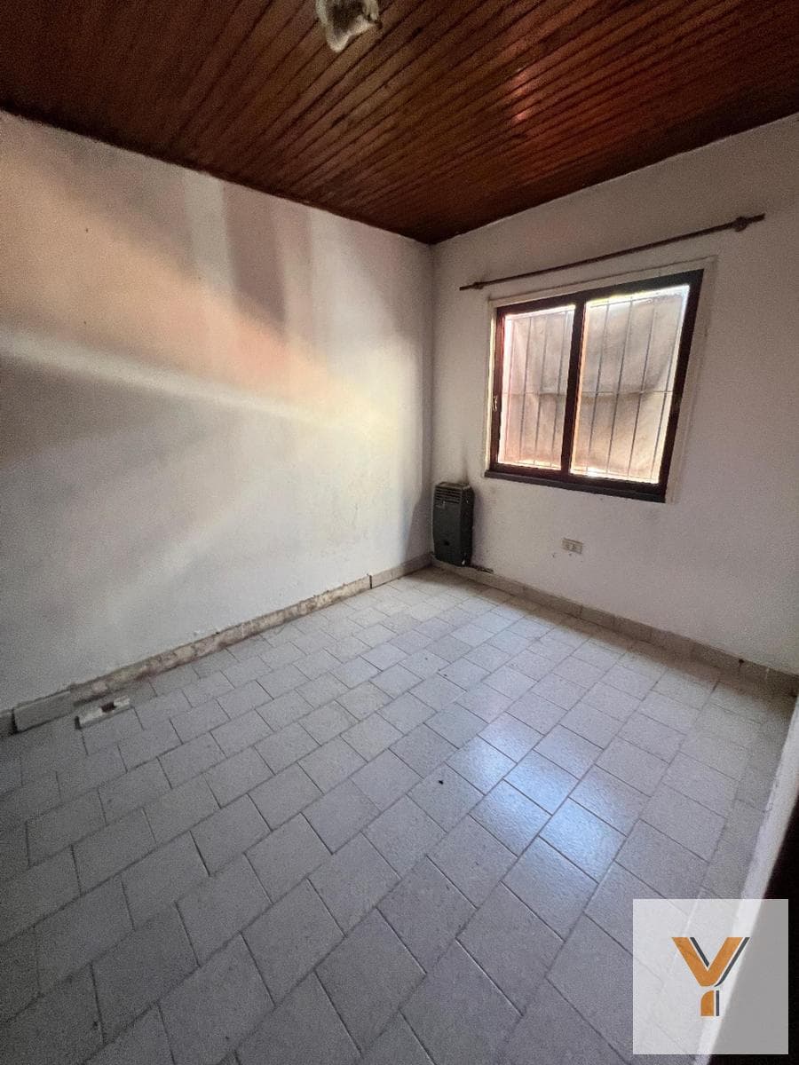 House for Sale - 2 Bedrooms, 1 Bathroom - La Plata