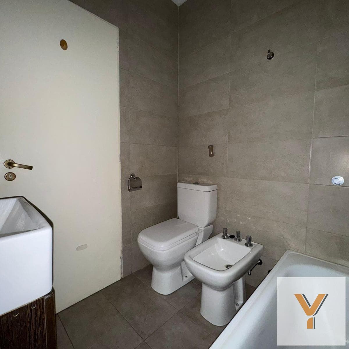 House for Sale - 2 Bedrooms, 1 Bathroom - Chivilcoy