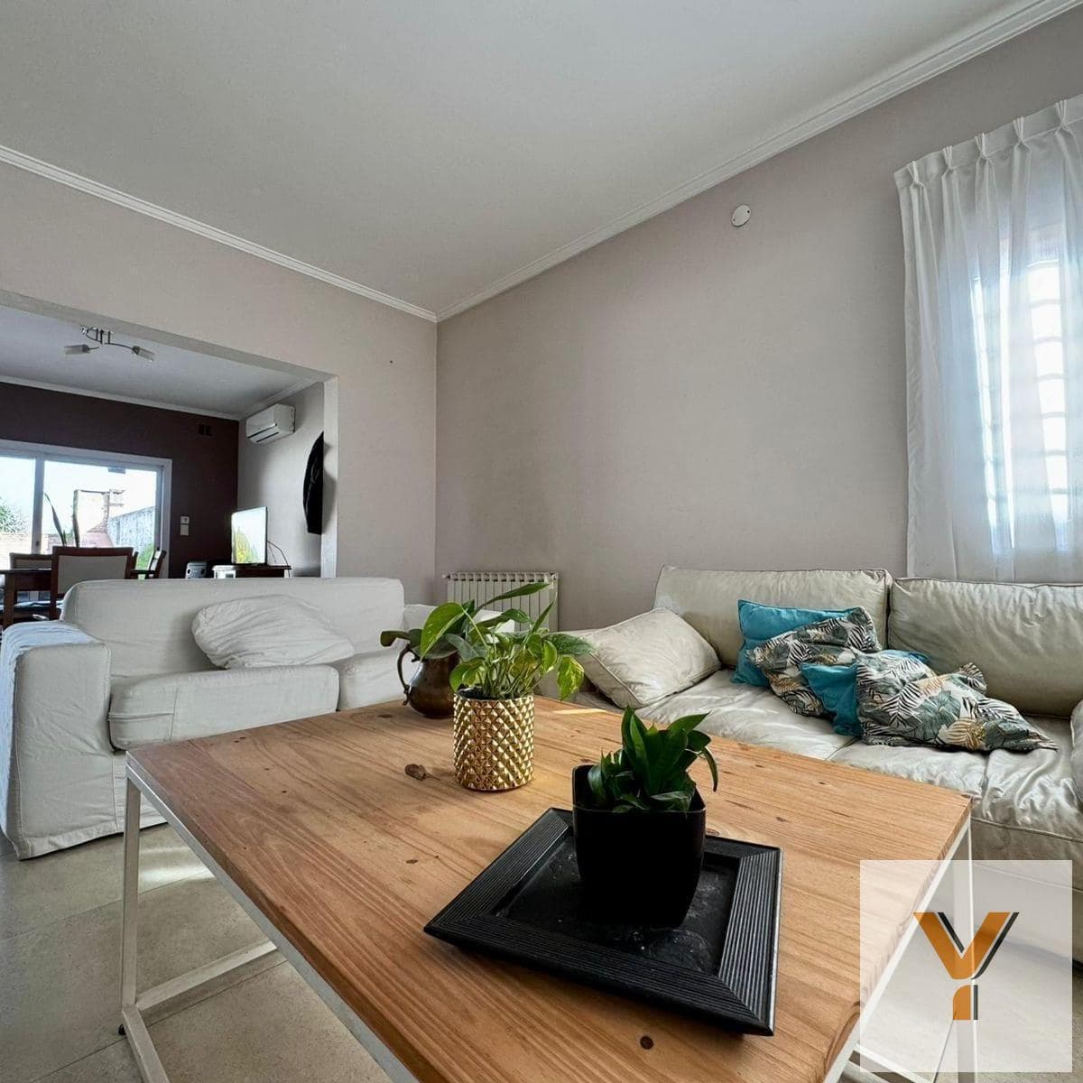 House for Sale - 4 Bedrooms, 2 Bathrooms - Chivilcoy