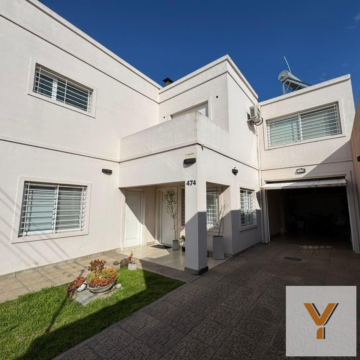 House for Sale - 4 Bedrooms, 2 Bathrooms - Chivilcoy