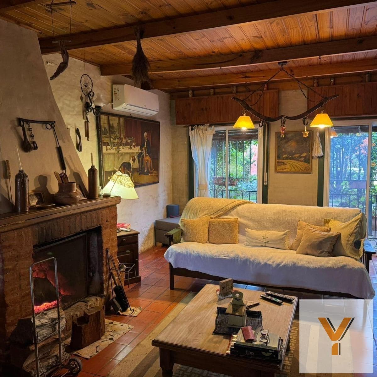 House for Sale - 4 Bedrooms, 2 Bathrooms - 180 m² - Chivilcoy