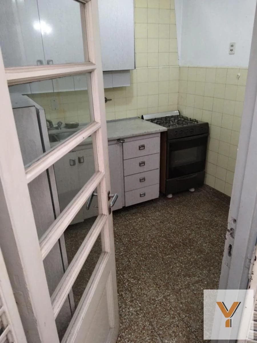 Apartment for Sale - 3 Bedrooms, 1 Bathroom - Caballito
