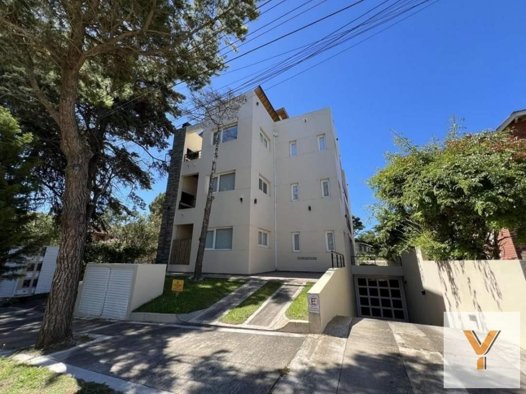 Apartment for Sale - 2 Bedrooms, 1 Bathroom - 72 m² - Valeria del Mar