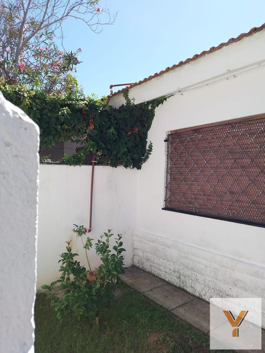 House for Sale - 2 Bedrooms, 1 Bathroom - 125 m² - Santa Teresita