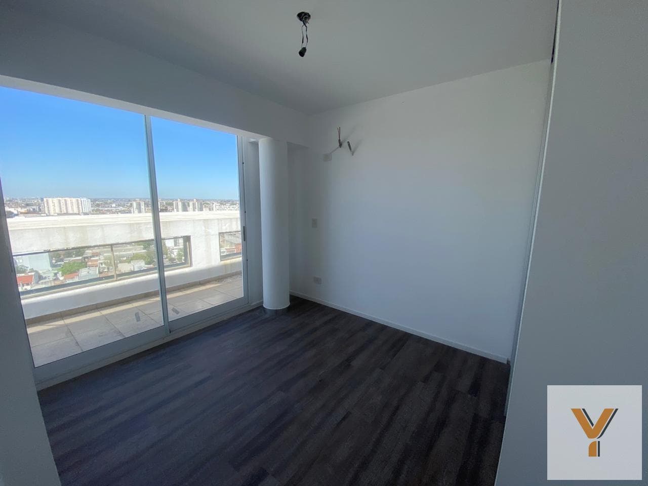 Apartment for Sale - 3 Bedrooms, 1 Bathroom - Parque Patricios