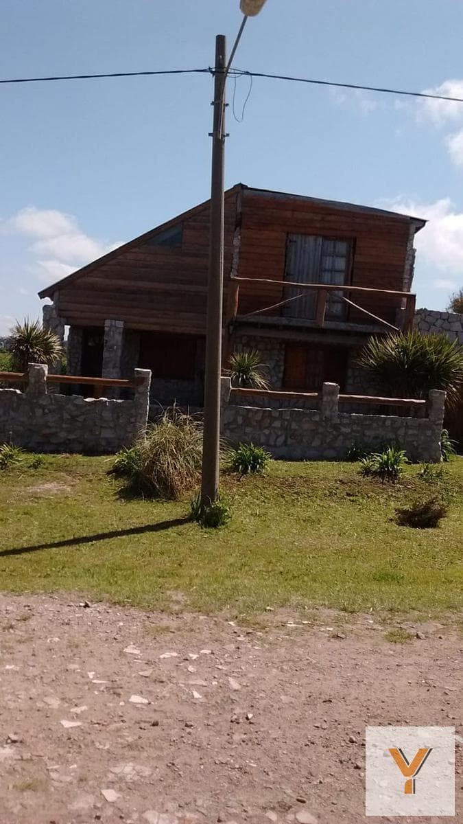 House for short-term rent - 3 bedrooms, 2 bathrooms - Garage - Chapadmalal