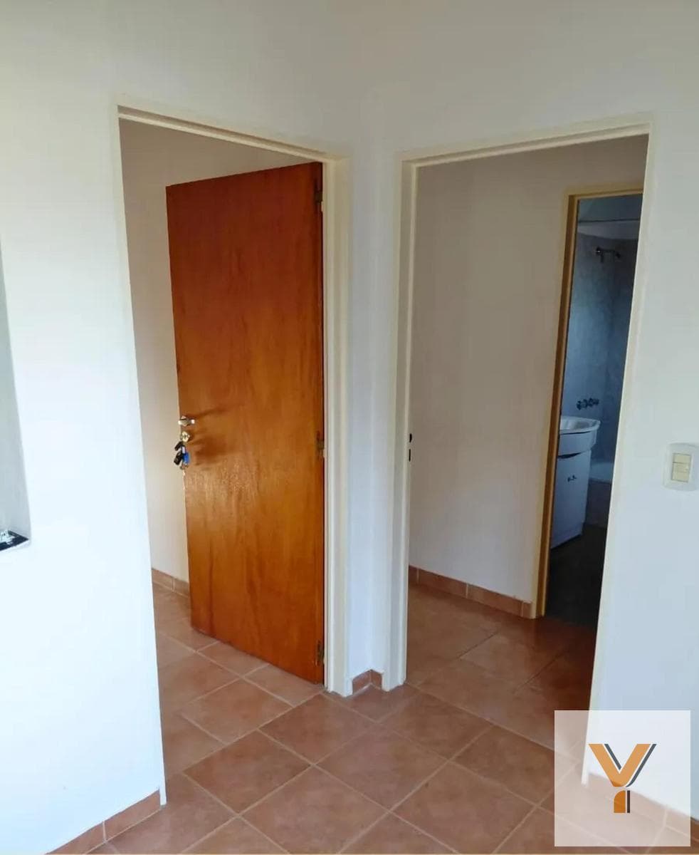 House for Sale - 4 Bedrooms, 3 Bathrooms - Moreno