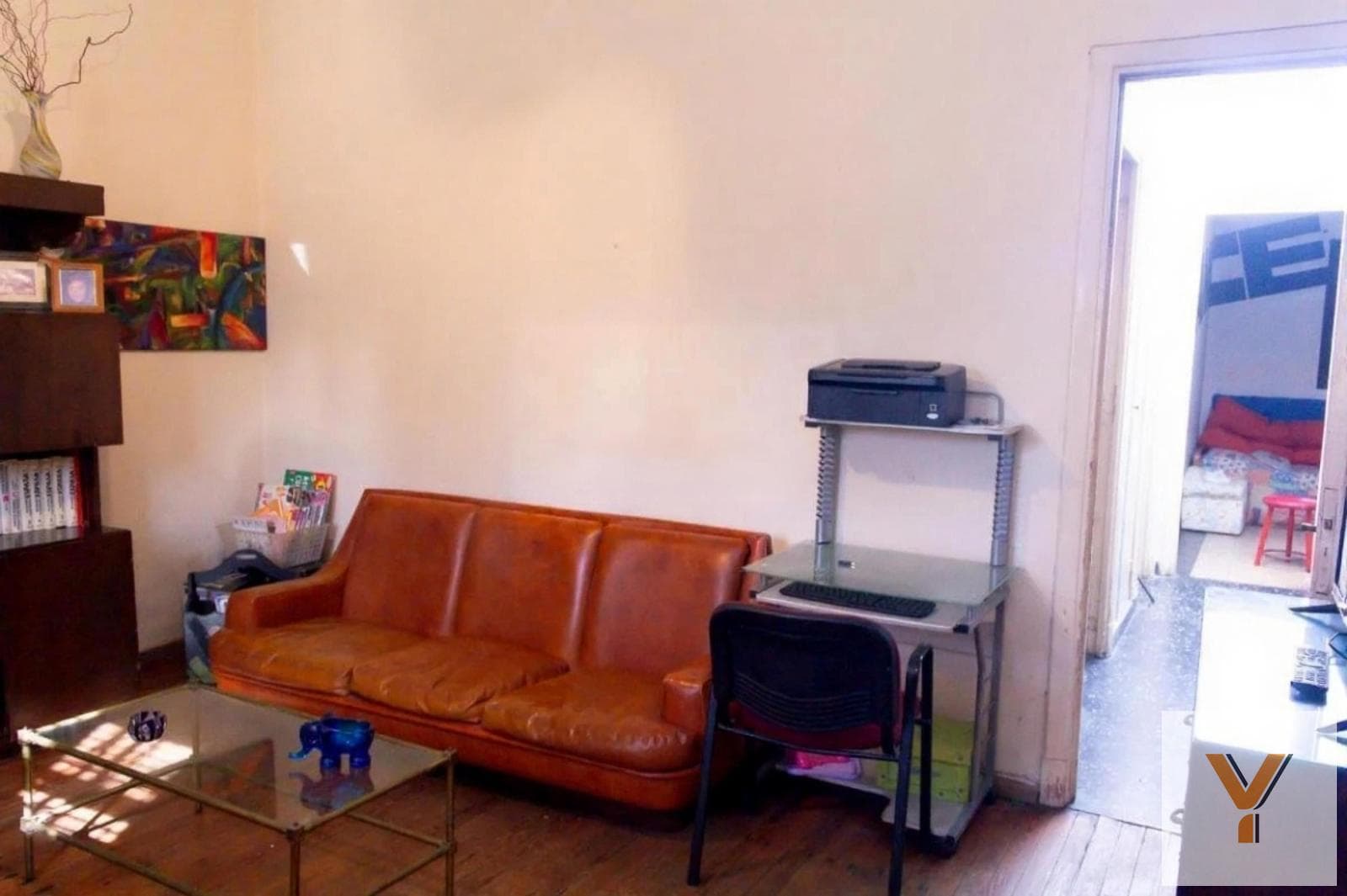 Multi-Family Home for Sale - 3 Bedrooms, 1 Bathroom - Ciudadela