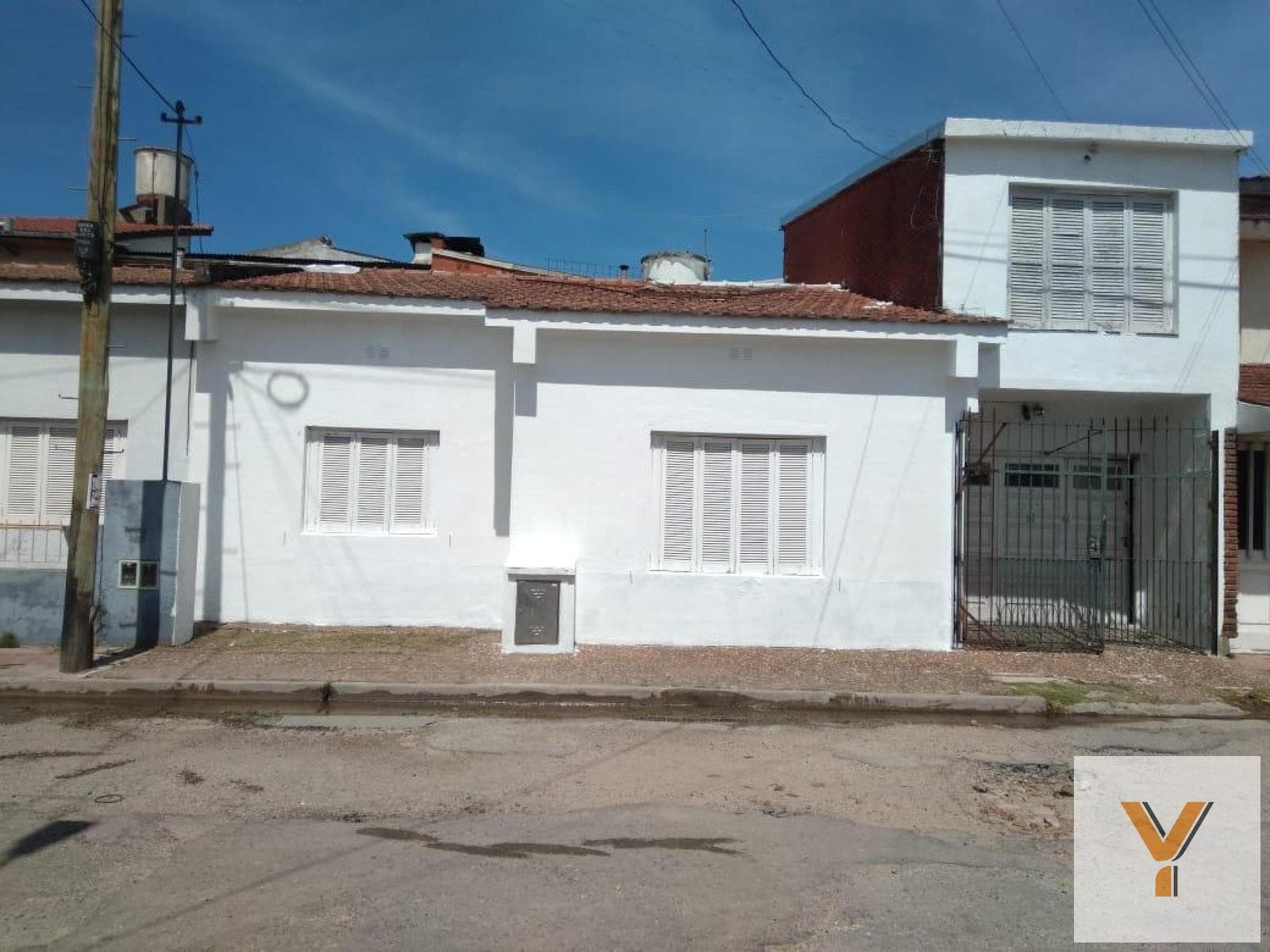 House for Sale - 3 Bedrooms, 2 Bathrooms - Mar del Plata