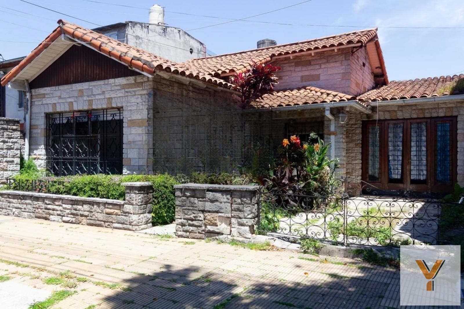 House for Sale - 2 Bedrooms, 1 Bathroom - Ciudadela