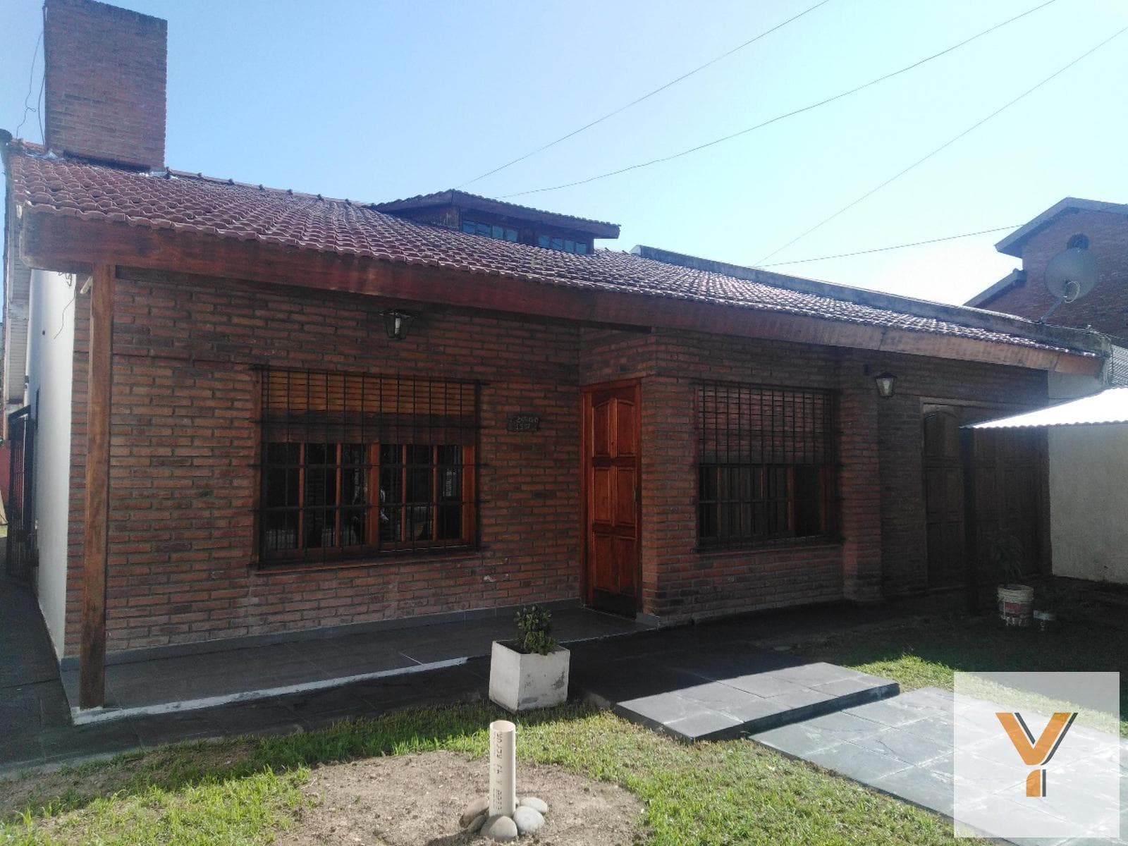 House for Sale - 3 Bedrooms, 1 Bathroom - San Miguel