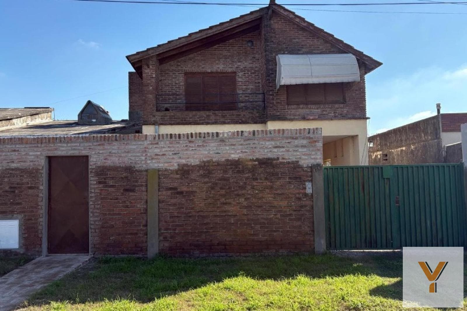 House for Sale - 4 Bedrooms, 2 Bathrooms - Pergamino