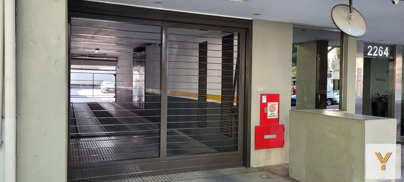 Garage for sale - 13 square meters - Palermo