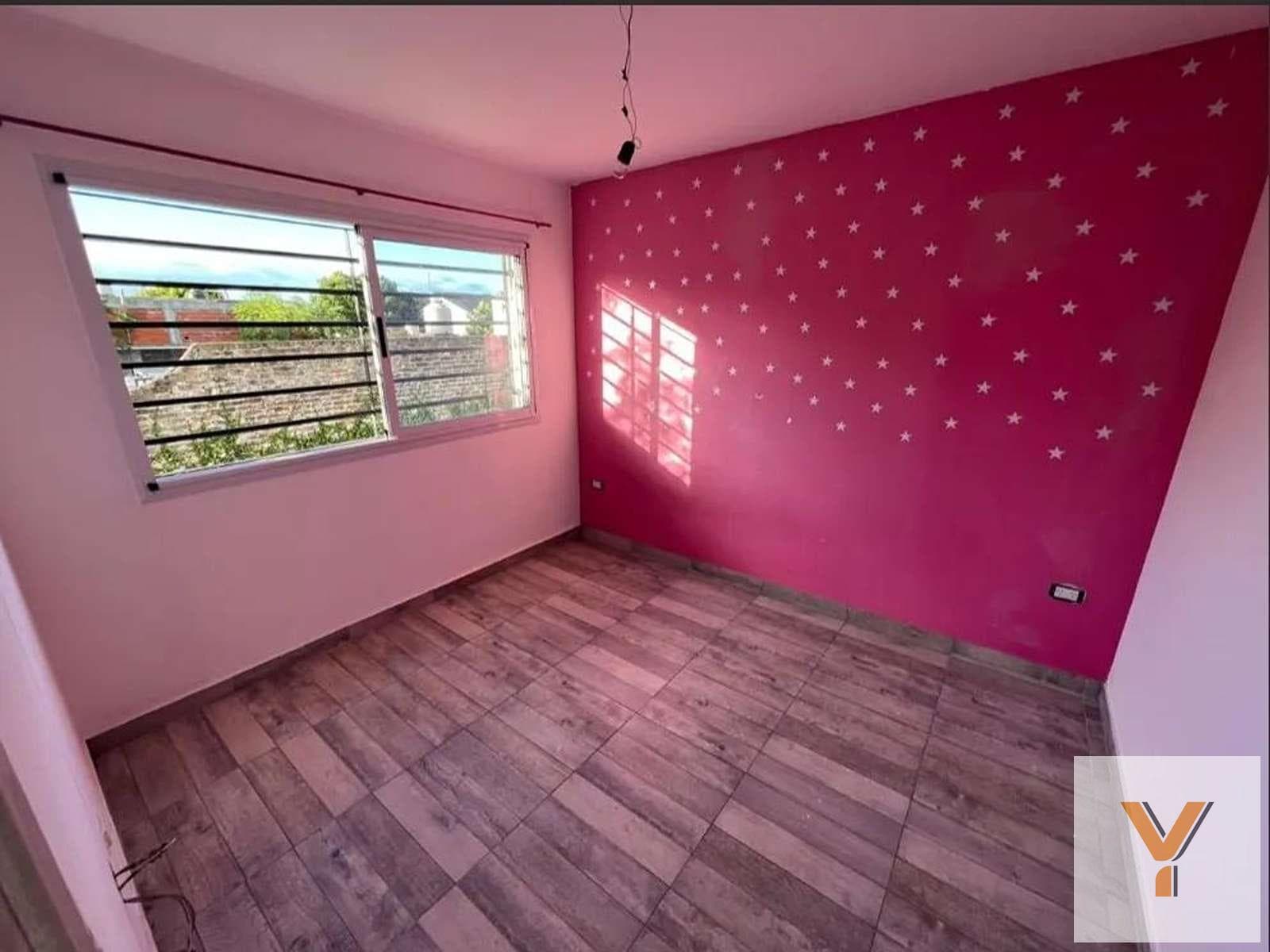 Apartment for Sale - 2 Bedrooms, 1 Bathroom - Florencio Varela