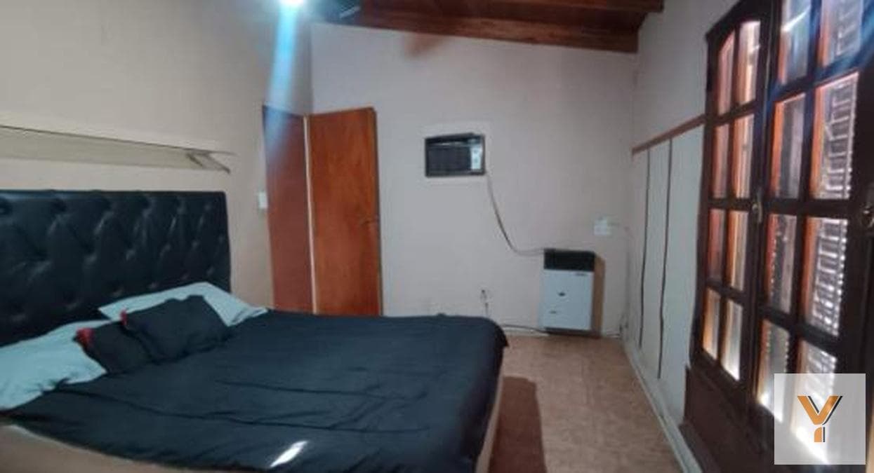 Casa en venta - 6 Dormitorios 4 Baños - Cordoba