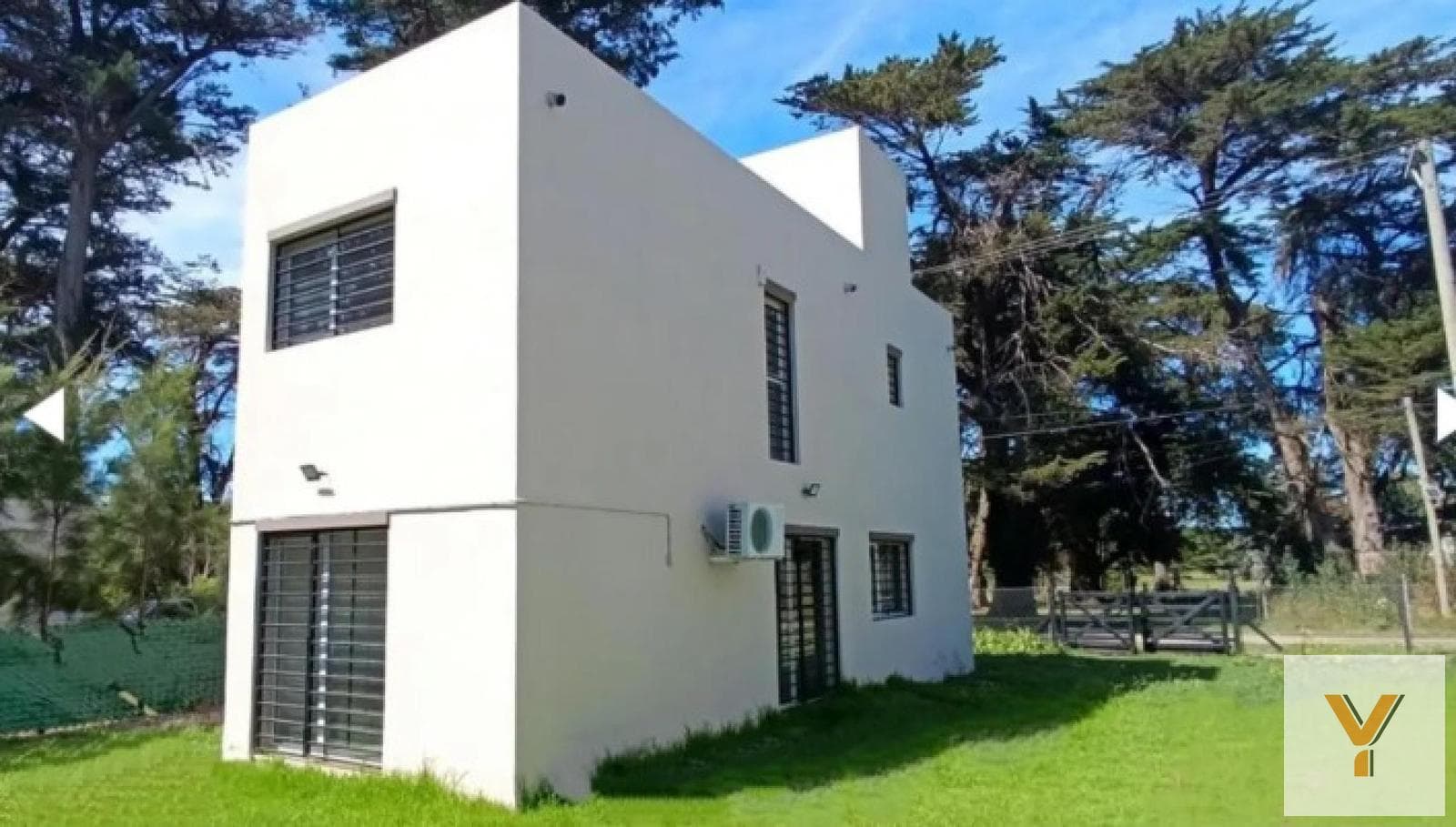 House for Sale - 2 Bedrooms, 2 Bathrooms - Mar del Plata