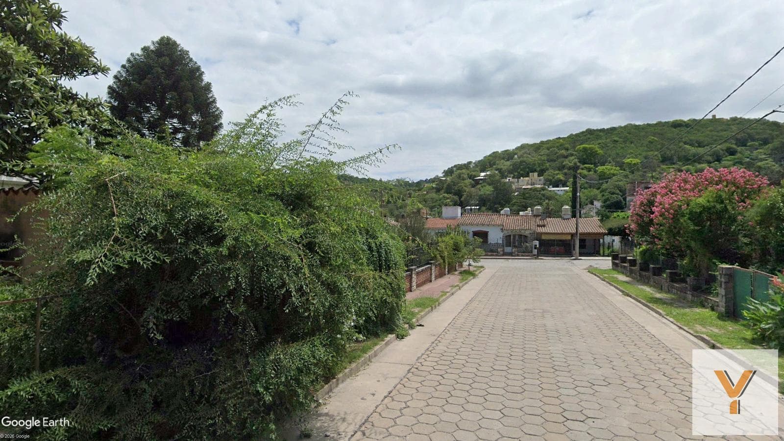 Casa en venta - 4 Dormitorios 2 Baños - Córdoba