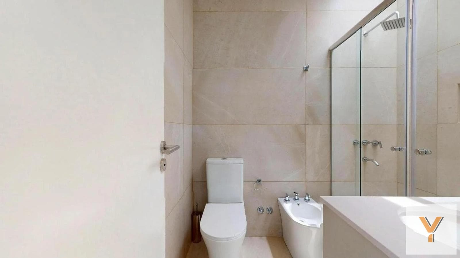 House for Sale - 3 Bedrooms, 4 Bathrooms - Tigre