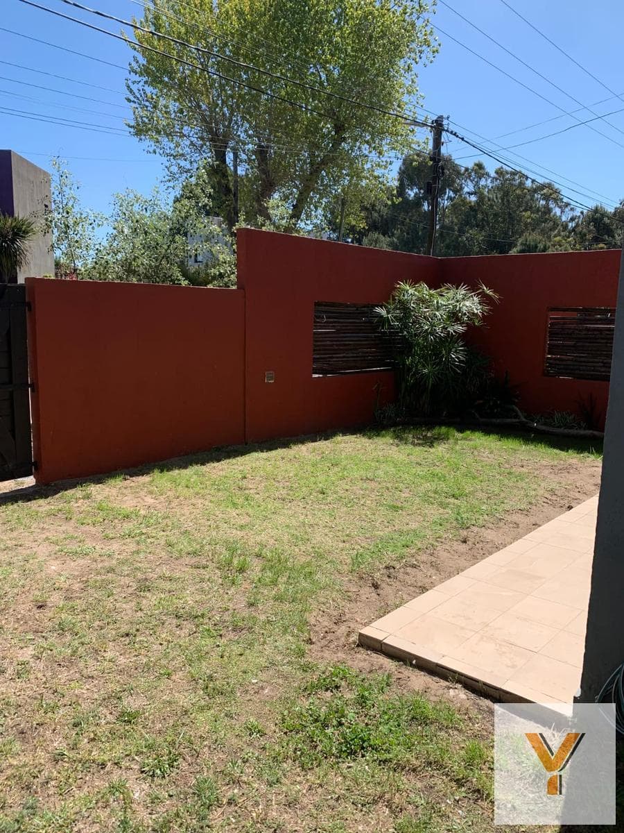 House for Sale - 2 Bedrooms, 1 Bathroom - Mar de Ajó
