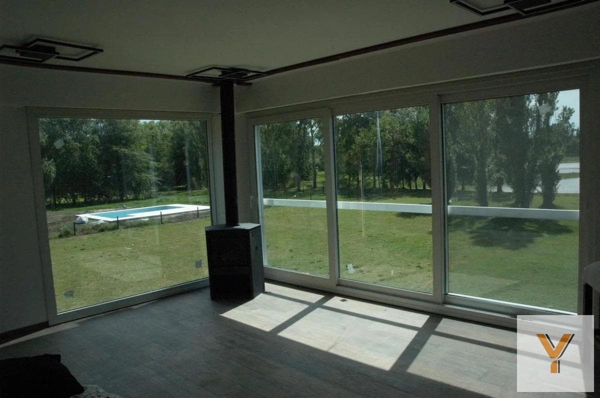 House for Sale - 4 Bedrooms, 3 Bathrooms - La Plata