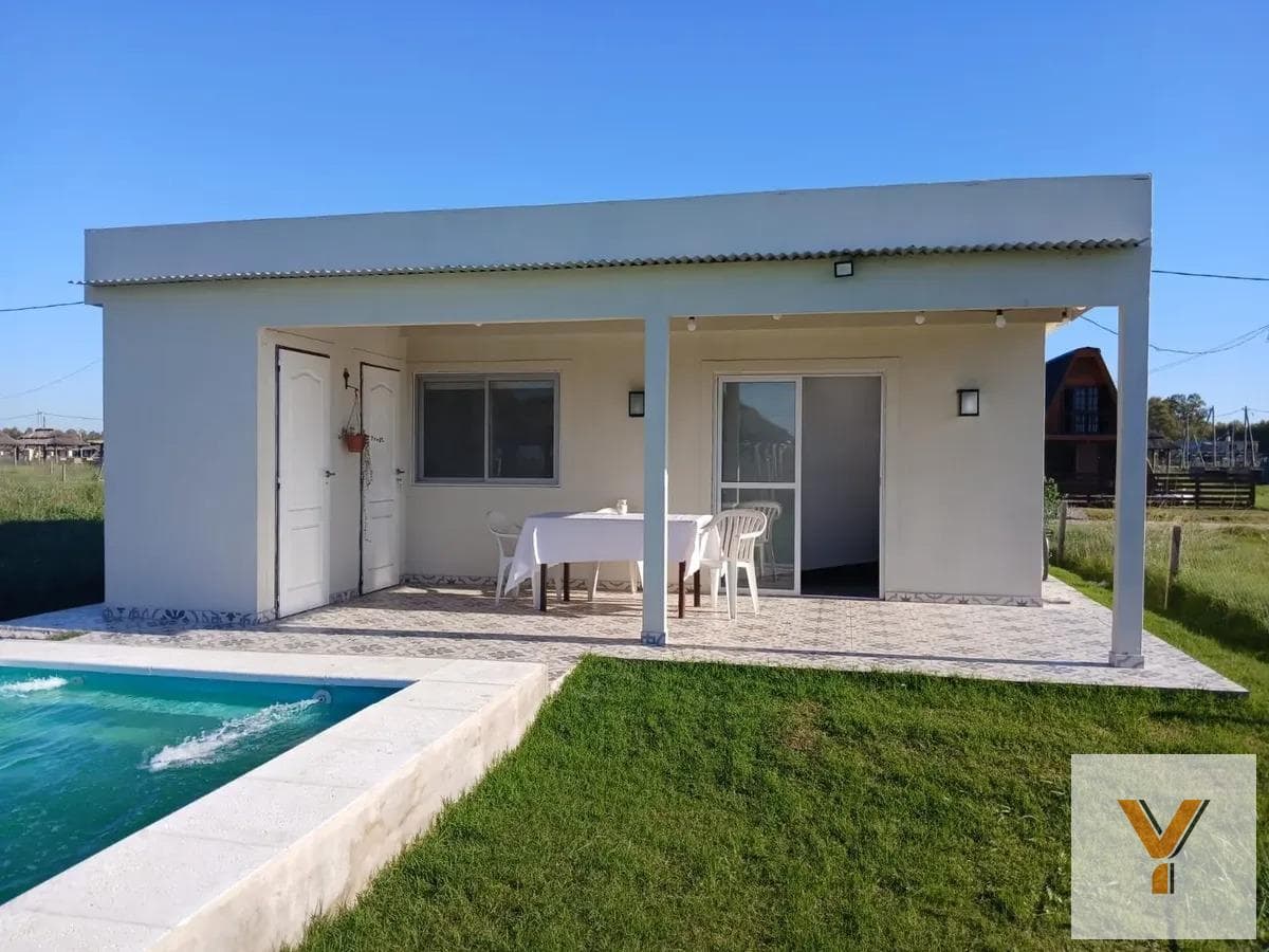 House for Sale - 300 square meters - General Rodriguez