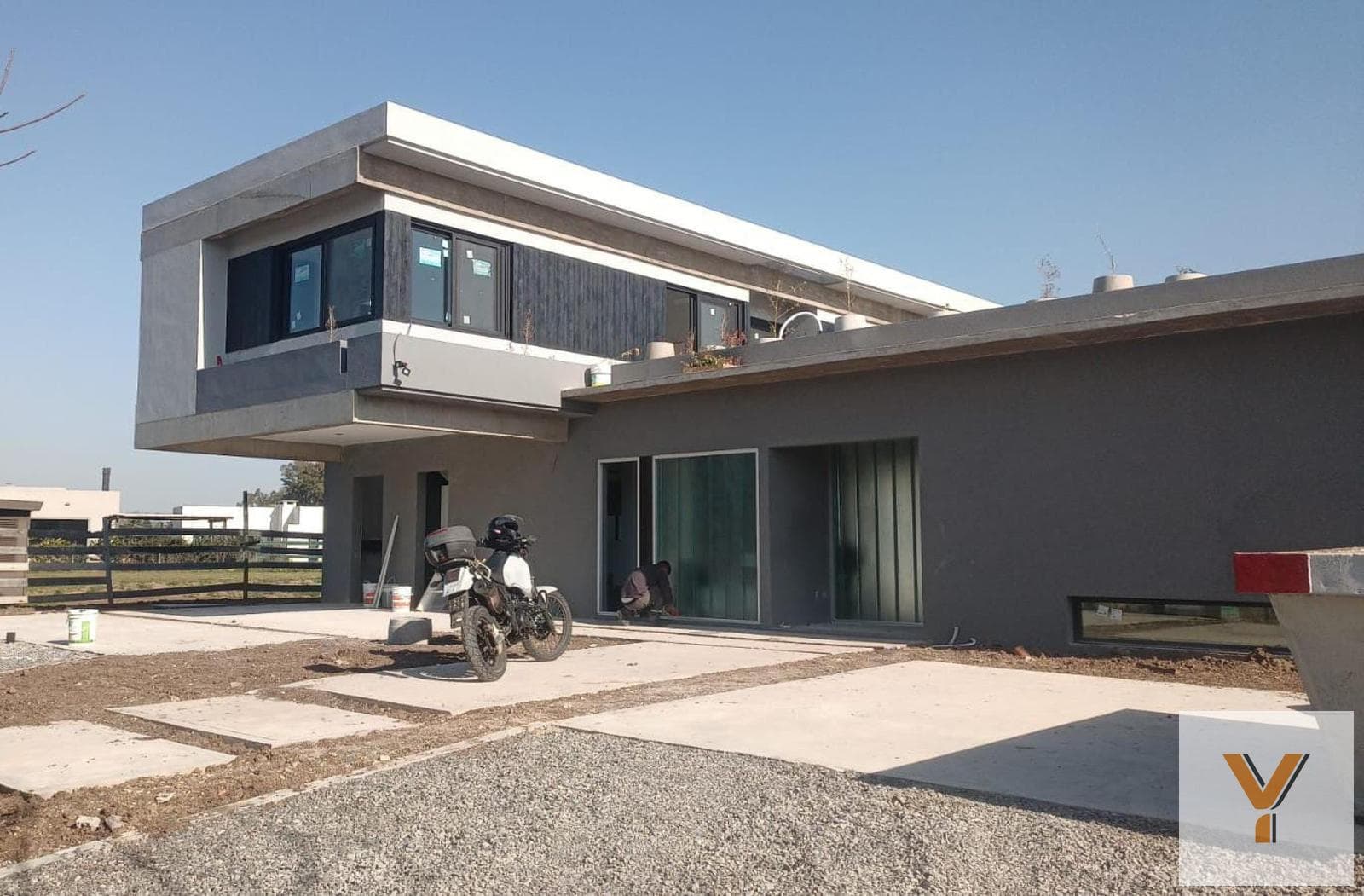 House for Sale - 4 Bedrooms, 2 Bathrooms - Los Cardales