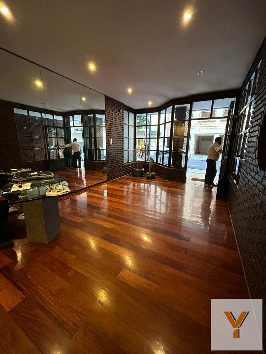 Apartment for Sale - 3 Bedrooms, 2 Bathrooms - Recoleta