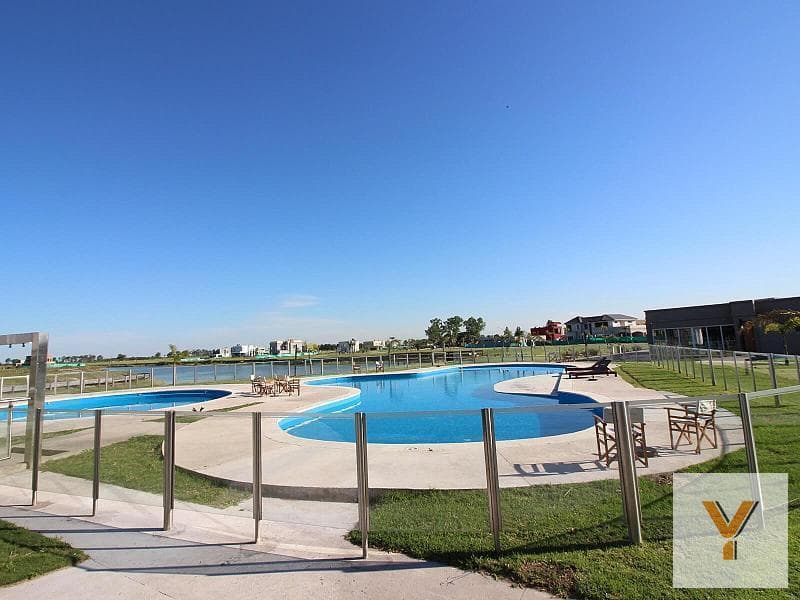 Land for Sale - 700 square meters - Lagos de Canning, Esteban Echeverría