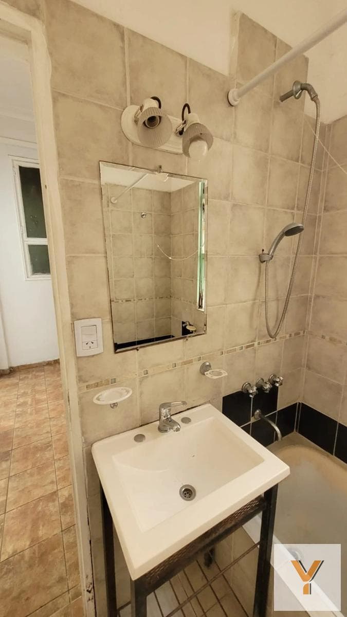 Apartment for Sale - 1 Bedroom, 1 Bathroom - Monserrat