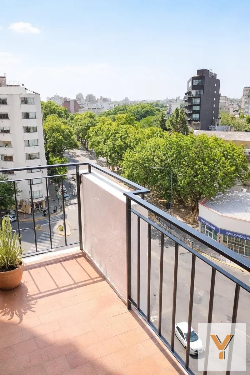Apartment for Sale - 3 Bedrooms, 3 Bathrooms - Caballito