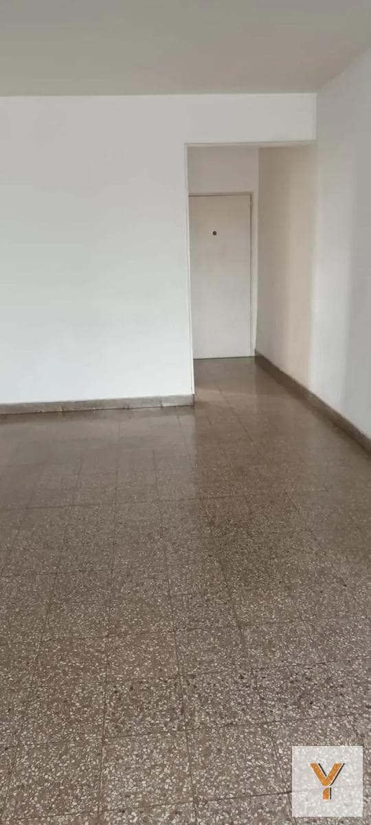Apartment for Sale - 3 Bedrooms, 1 Bathroom - San Cristóbal