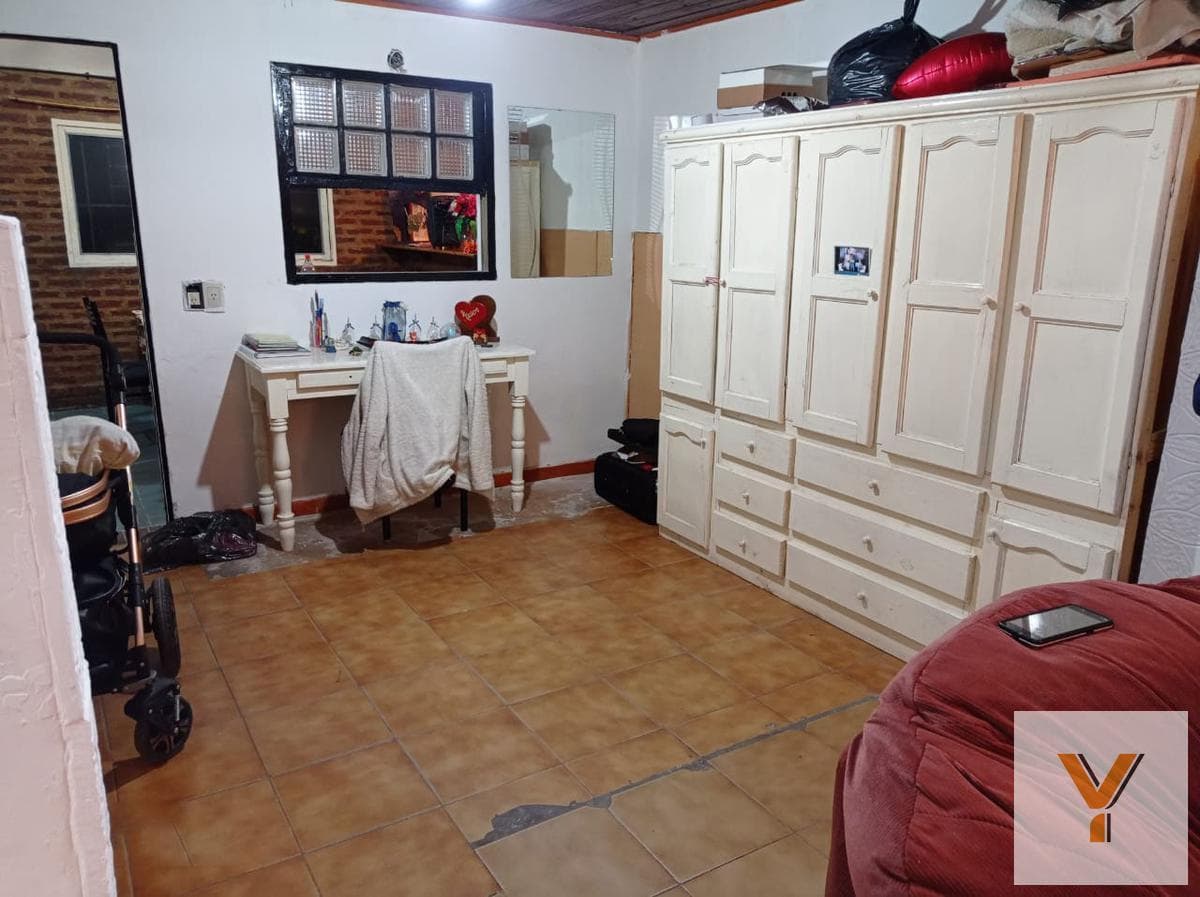 House for sale - 2 bedrooms - 1 bathroom - 330 m² total - Sourigues