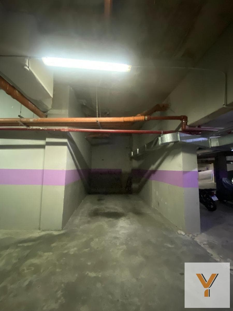 Garage for sale - 18 m² - Almagro