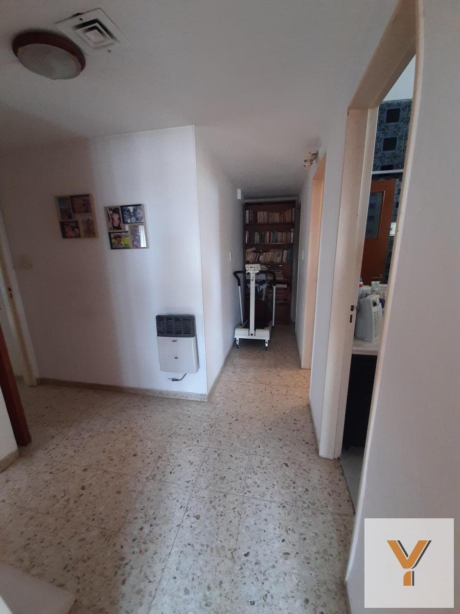 Apartment for Sale - 3 Bedrooms, 4 Bathrooms - Bahía Blanca